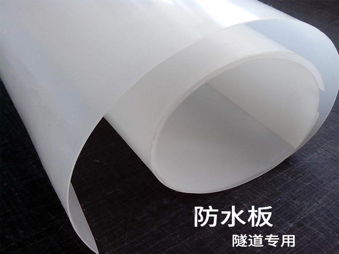 膨潤土防水毯在工業建筑防水中的優勢